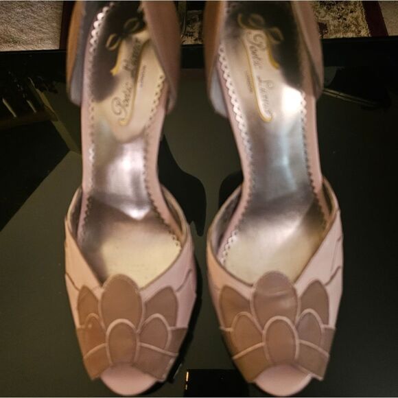 POETIC LICENSE HIGH HEELS - Picture 1 of 6